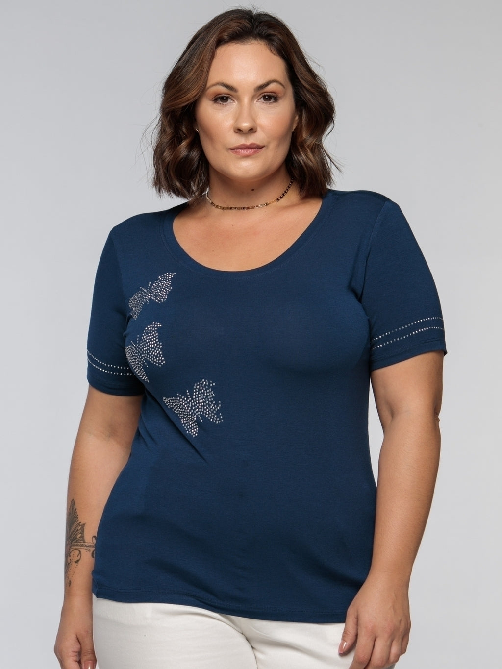 T-Shirt Borboletas Strass - Divina Garota