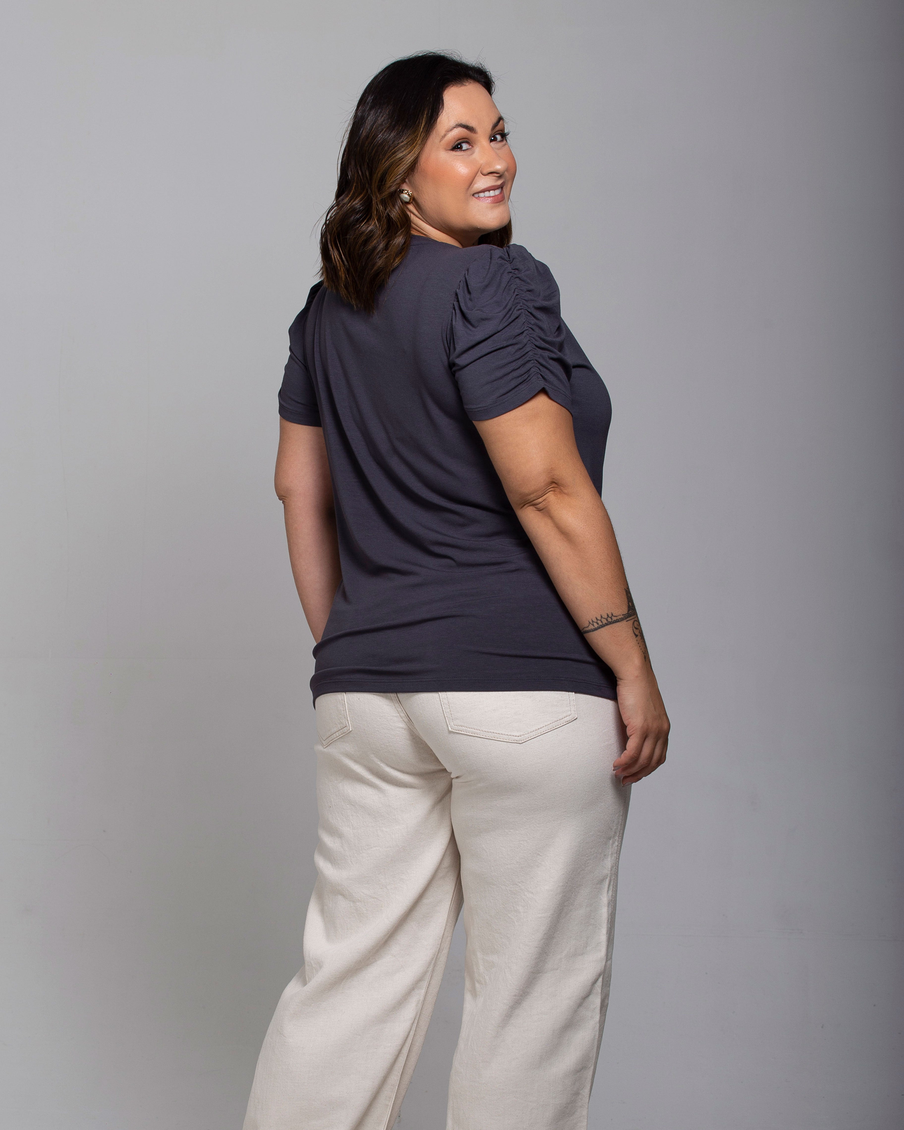 T-shirt Essencial Bufante - Divina Garota