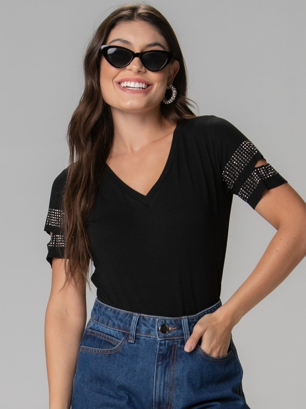 T-shirt Fenda Strass - Divina Garota