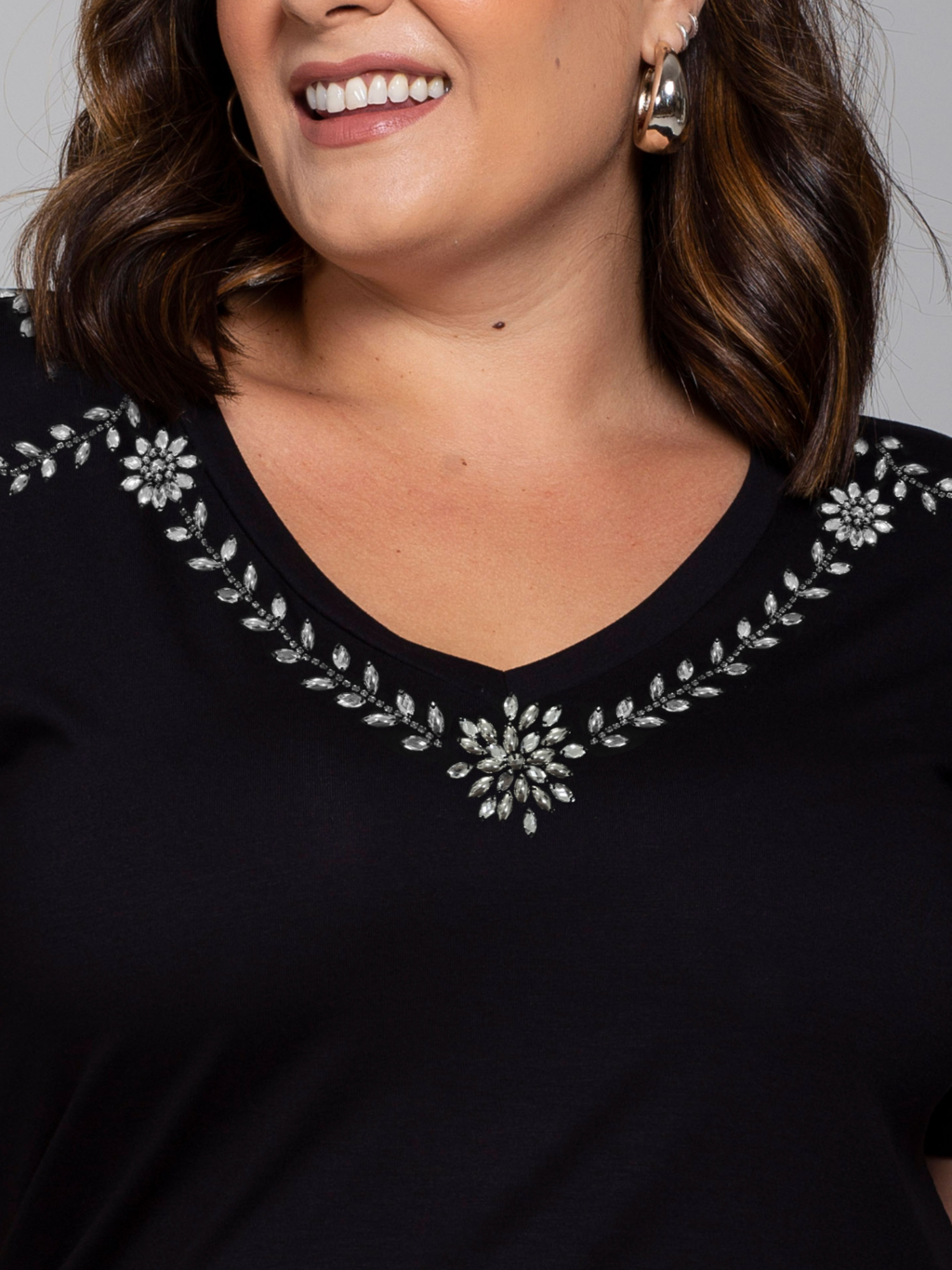 T-shirt Imperial Bordada - Divina Garota