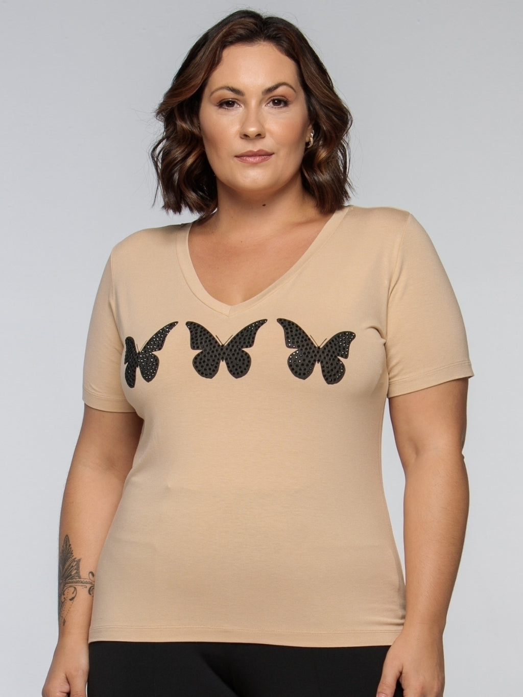 T-Shirt Borboletas em Trio