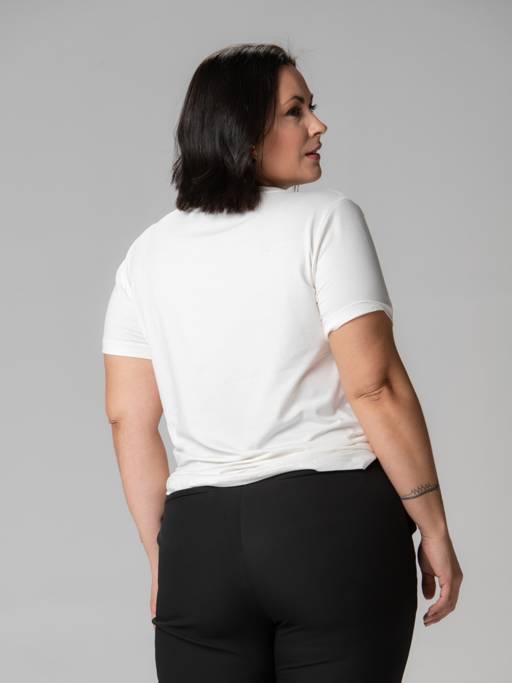 T-Shirt Menina de Saia