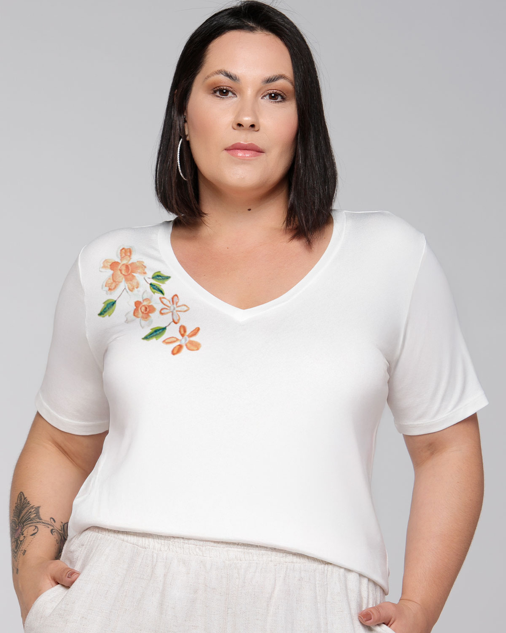 T-shirt Bordada Flora