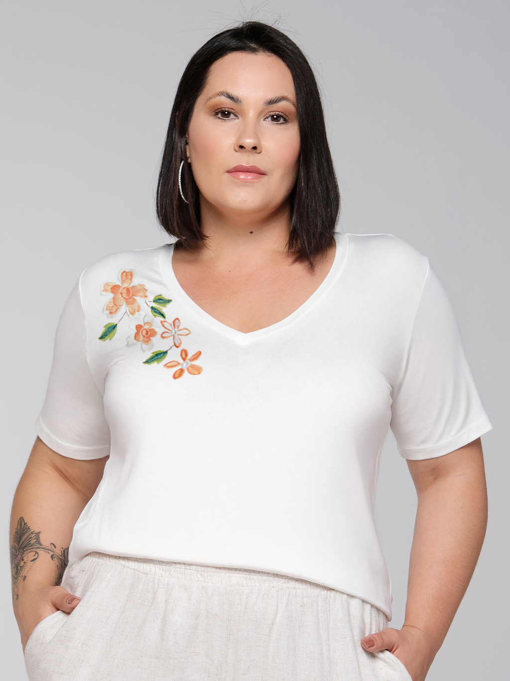 T-shirt Bordada Flora