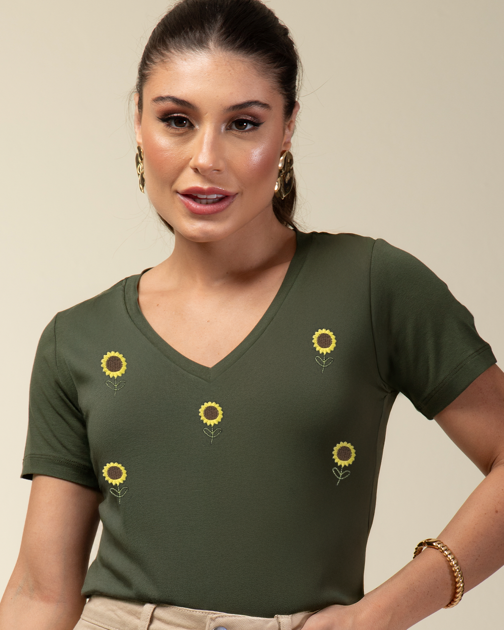 T-shirt Bordada Girassol