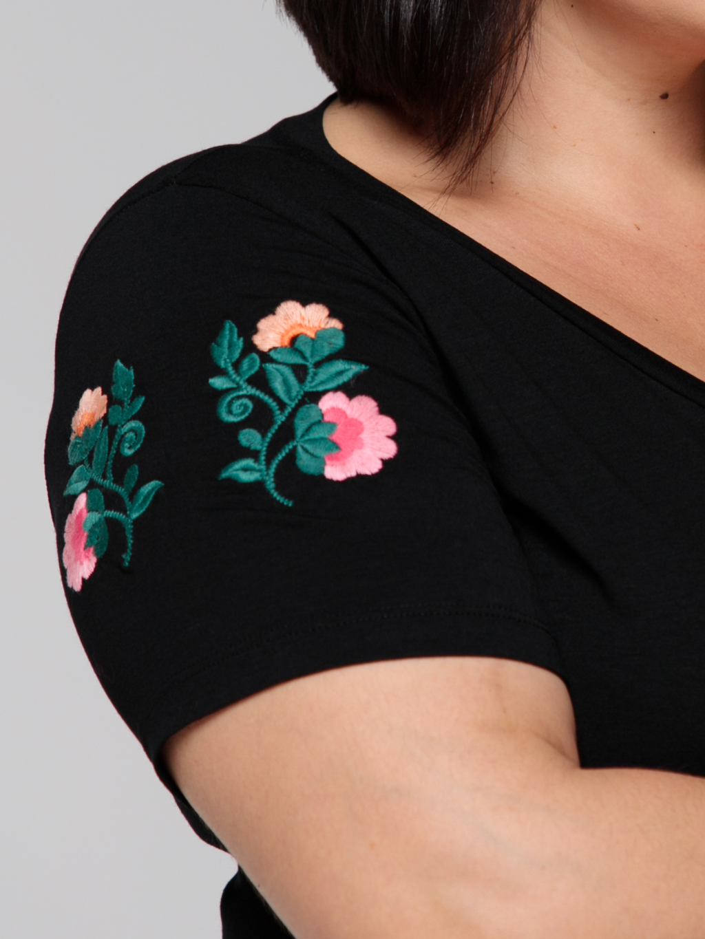 T-shirt Bordada Flores