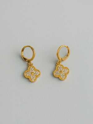 Brinco Trevo com Briho - Divina Garota