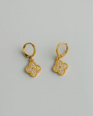 Brinco Trevo com Briho - Divina Garota