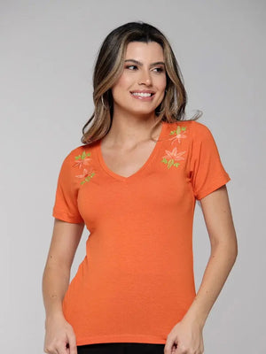 T-shirt Bordada Gardênia - Divina Garota