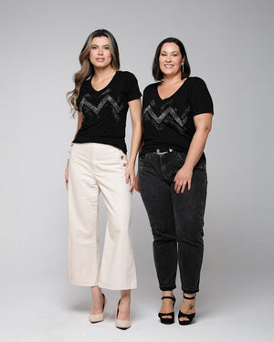 T-shirt Sintonia Strass - Divina Garota