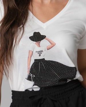 T-Shirt Menina de Saia - Divina Garota