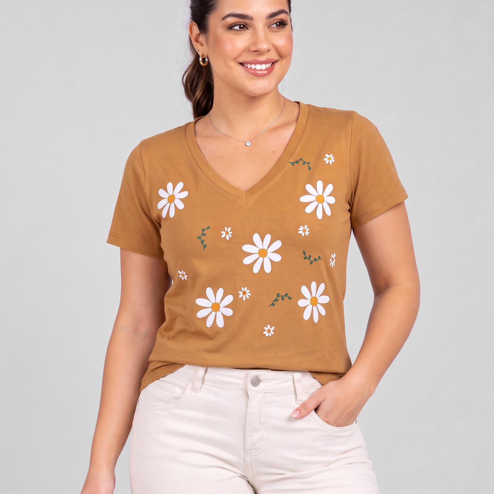 T-shirt Feminina Jardim de Margaridas