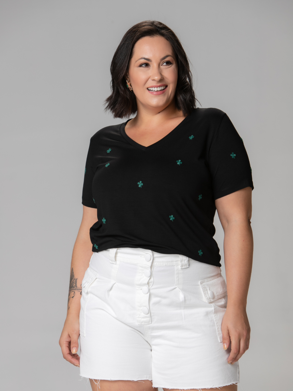 T-shirt Bordada Mini Trevo