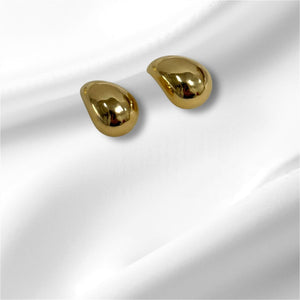 Brinco Gota Lisa Dourado - Divina Garota