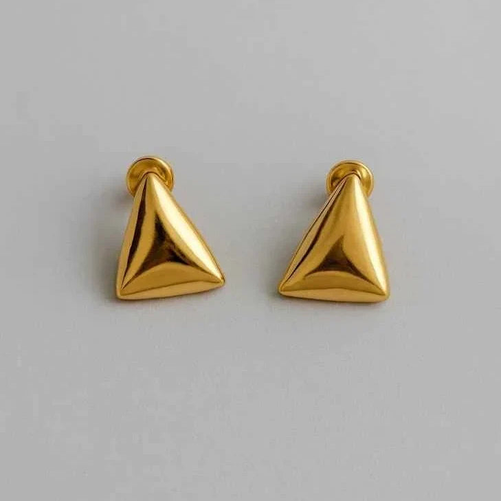 Brinco Triangular Dourado