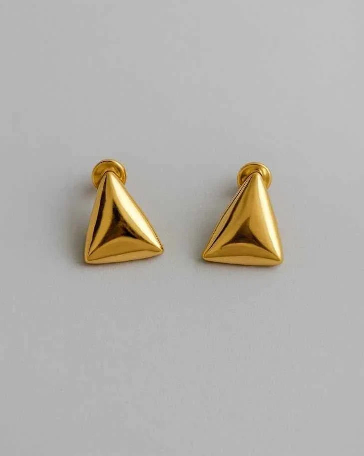 Brinco Triangular Dourado