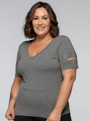 T-shirt Fenda Strass Grafite - Divina Garota