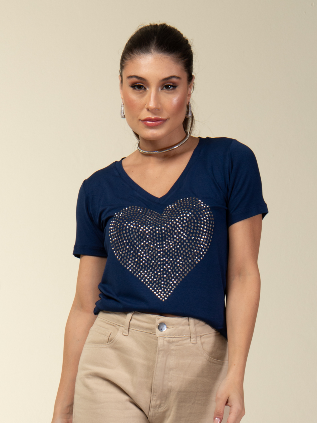 T-shirt Coração Strass