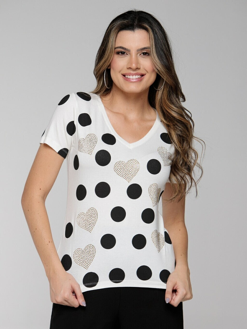 T-shirt Poá Corações