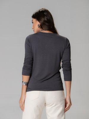 Manga Longa Essencial Gola V - Divina Garota