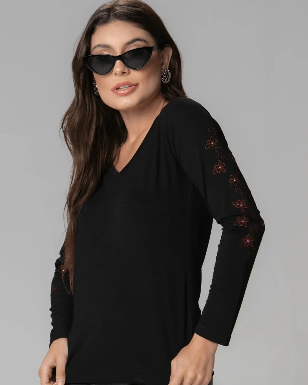 Manga Longa Bordada Margaridas com Strass - Divina Garota
