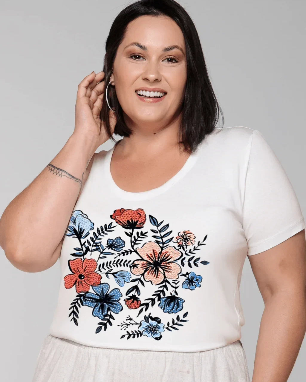 T-shirt Azaleia - Divina Garota