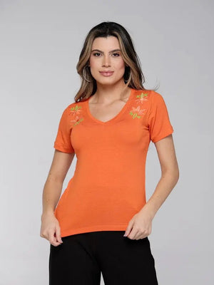 T-shirt Bordada Gardênia - Divina Garota