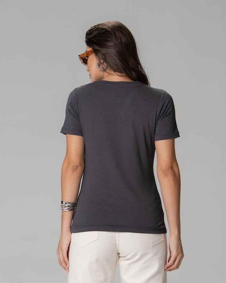 T-Shirt Bordada Preciosa