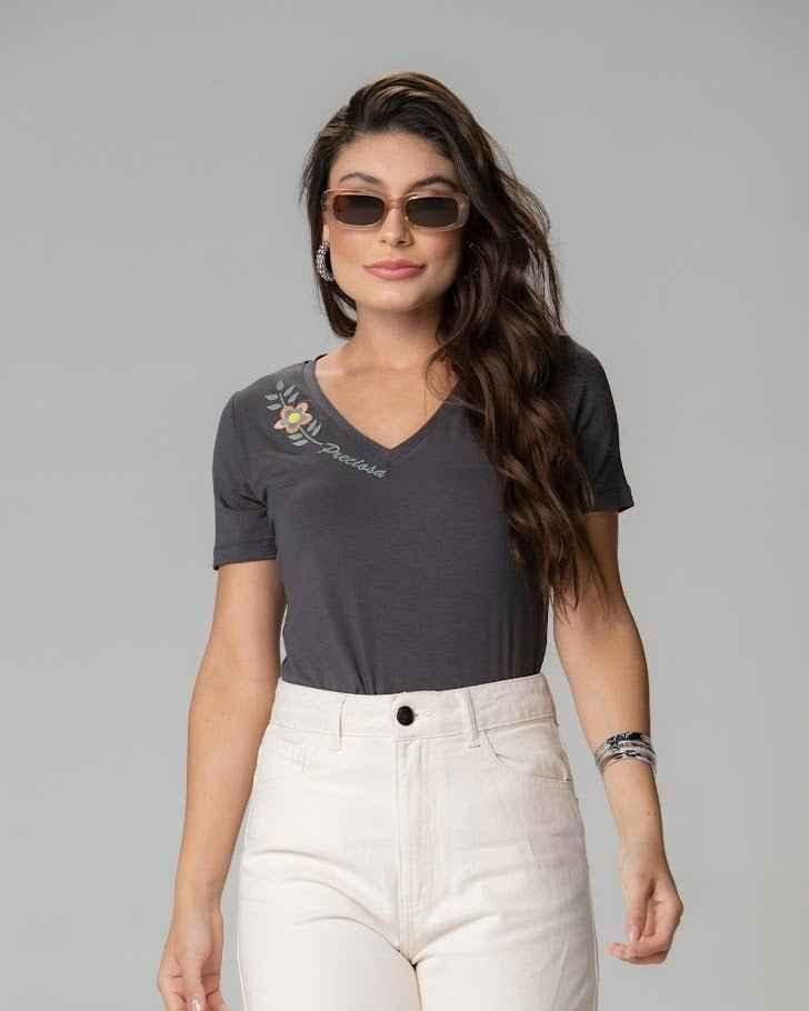 T-Shirt Bordada Preciosa