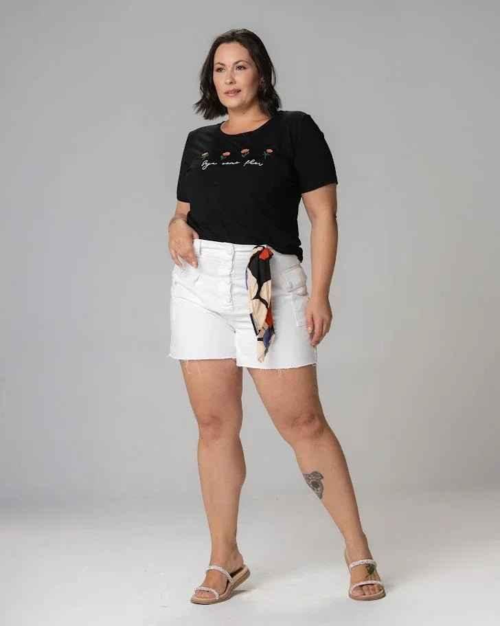 T-shirt Bordada Seja como flor