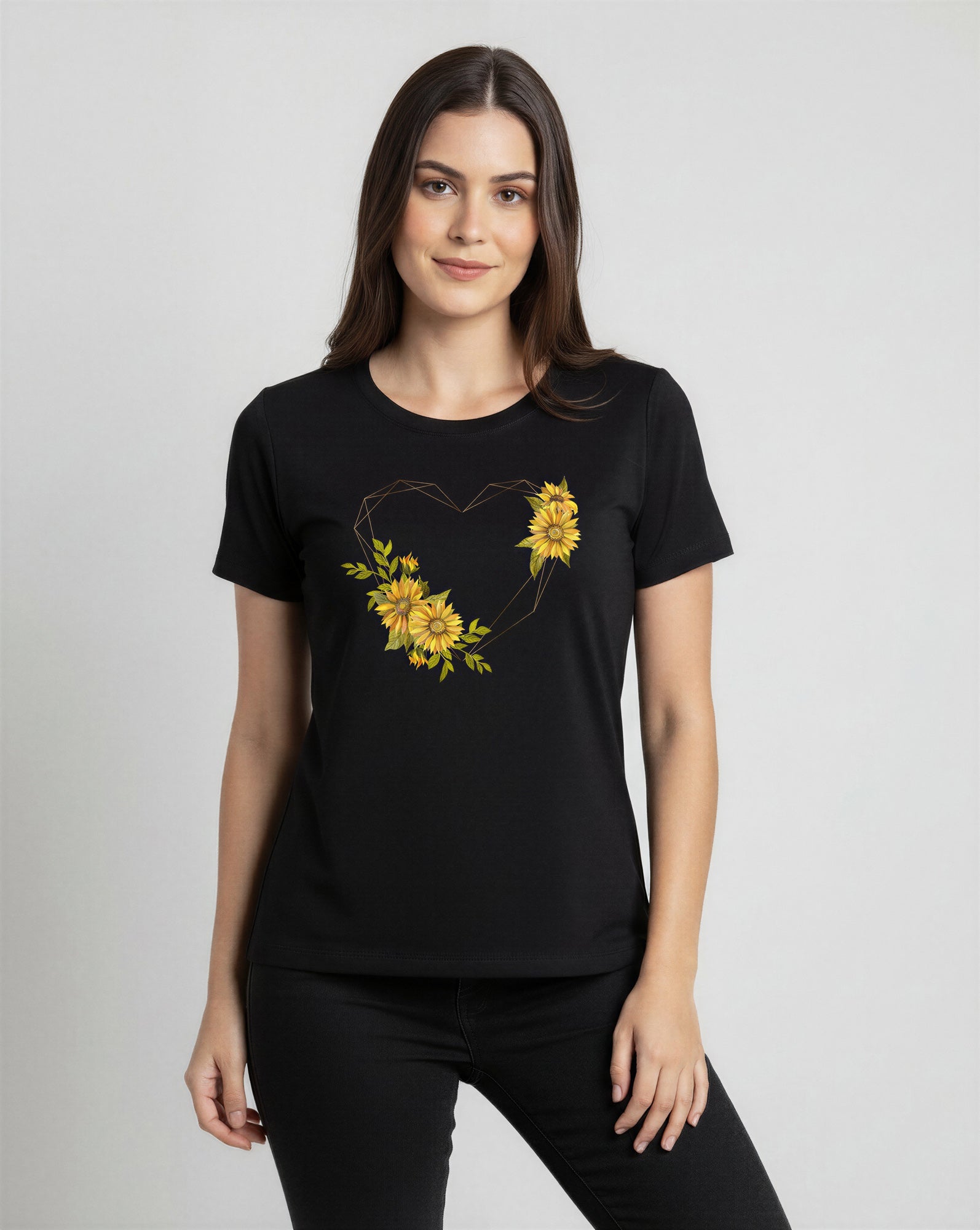 T-Shirt Coração Floral Girassol - Divina Garota