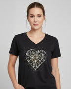T-Shirt Coração Geométrico - Divina Garota