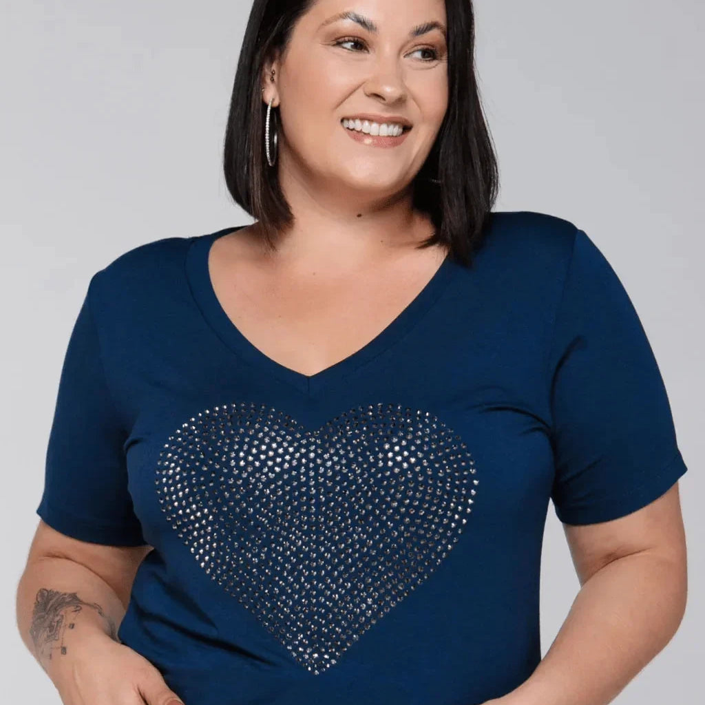 T-shirt Coração Strass - Divina Garota