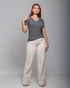 T-shirt Essencial Gola V - Divina Garota