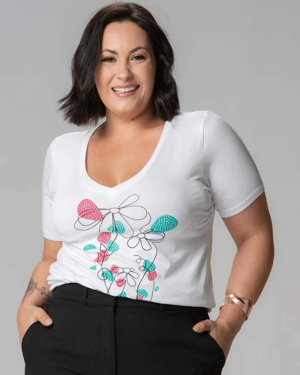 T-shirt Floral Abstrato - Divina Garota