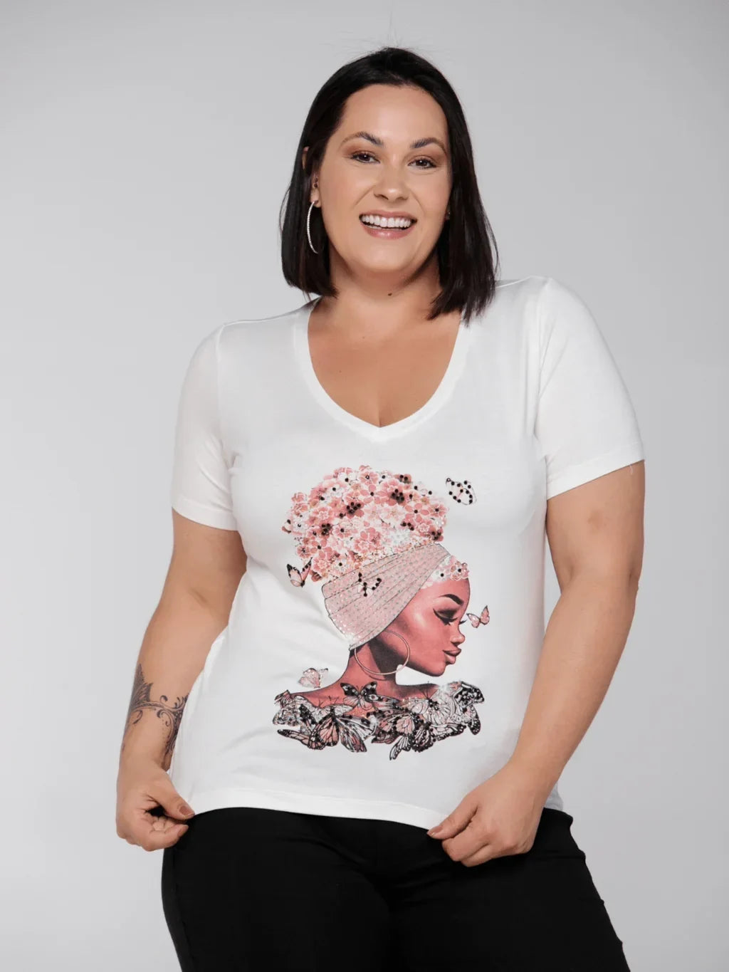 T-shirt Floral Hair - Divina Garota