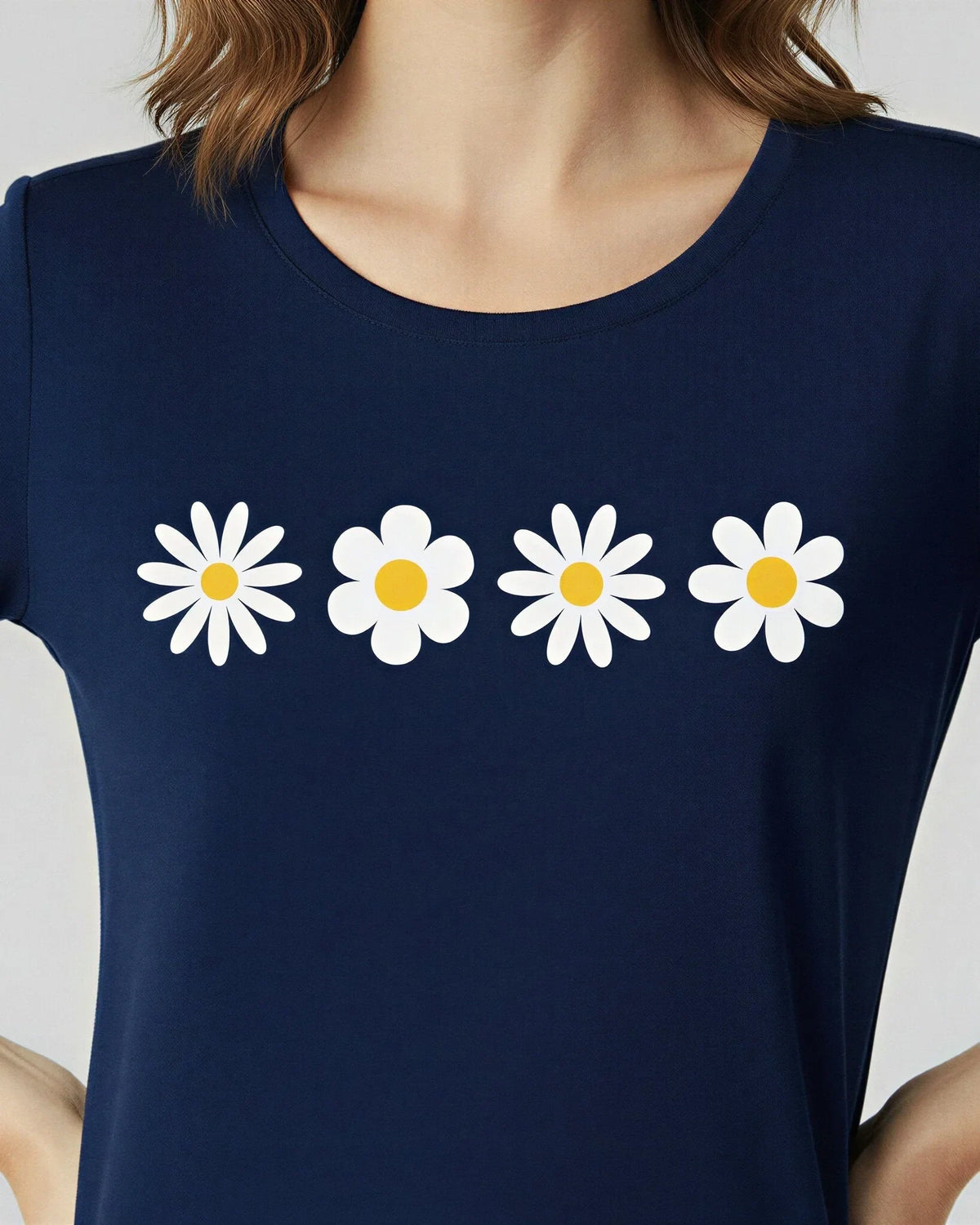 T-shirt Margarida Charm - Divina Garota