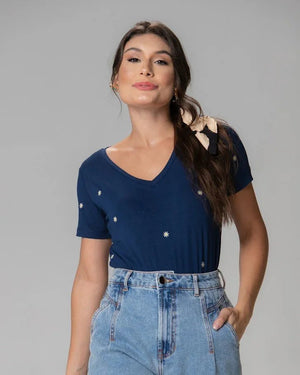 T-shirt Mini Margaridas Bordada - Divina Garota